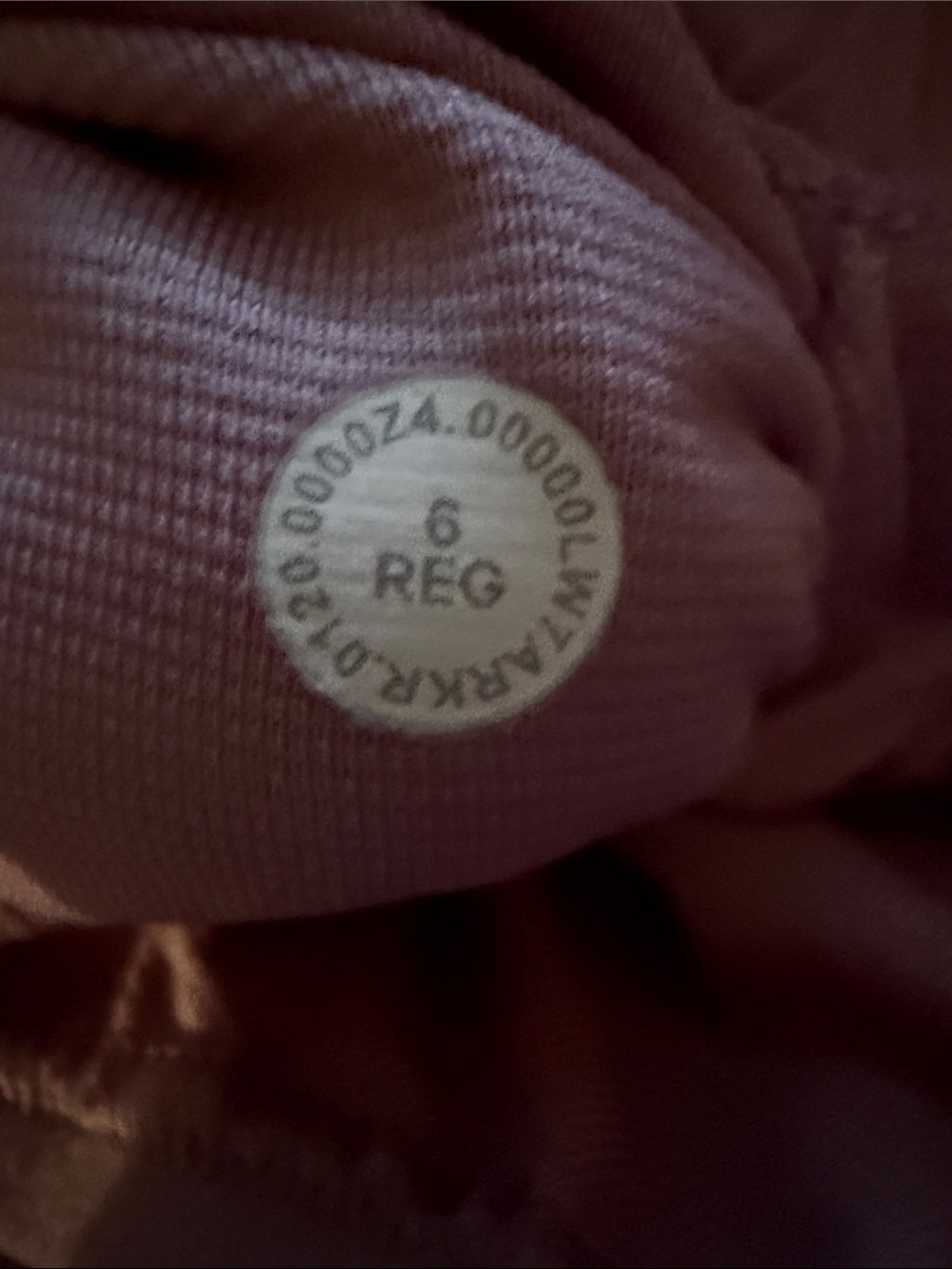 Lululemon hotty hot shorts size 6. 2.5” - Picture 3 of 3